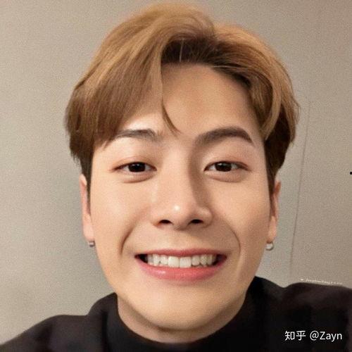 王嘉尔表情包,笑点满满，魅力四射的青春风采