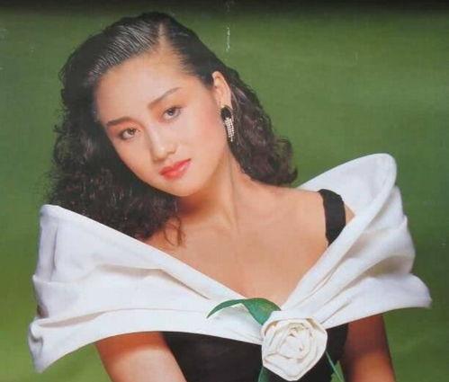 明星平安老婆,揭秘他们的爱情故事